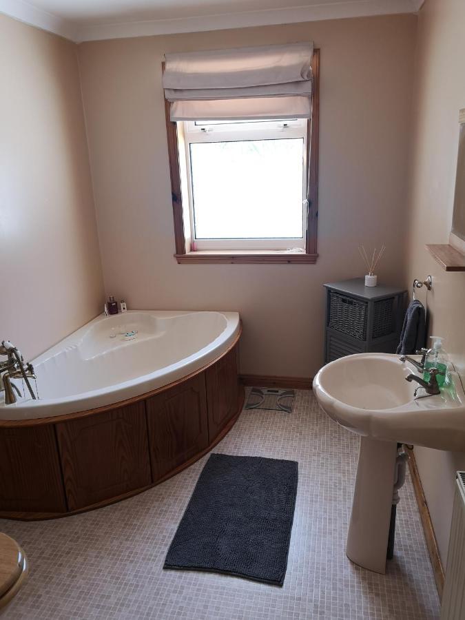 스토노웨이 Large Private 3 Bed Bungalow 빌라 외부 사진